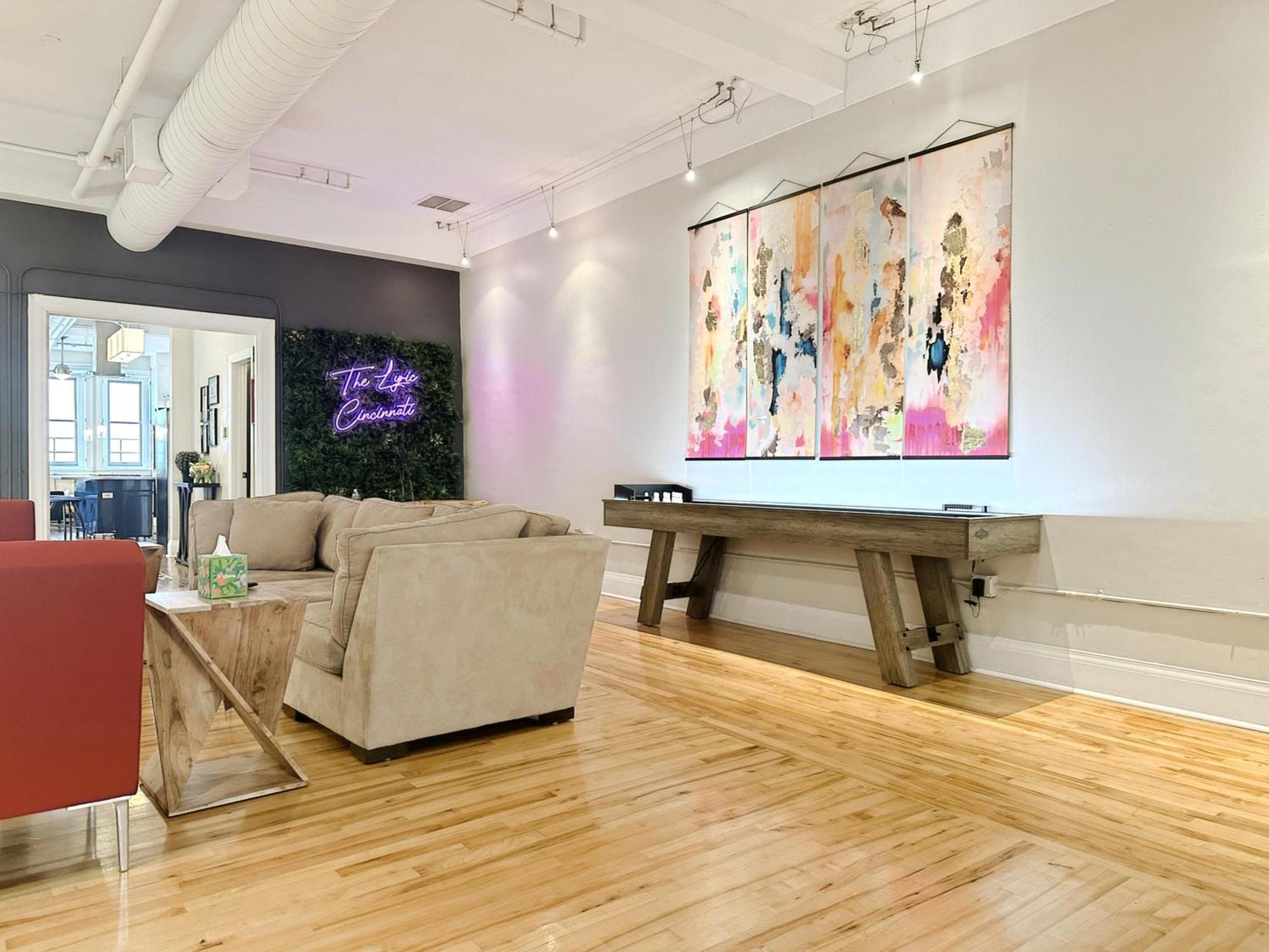 The Historic Lyric Penthouse With Private Rooftop Cincinnati Extérieur photo