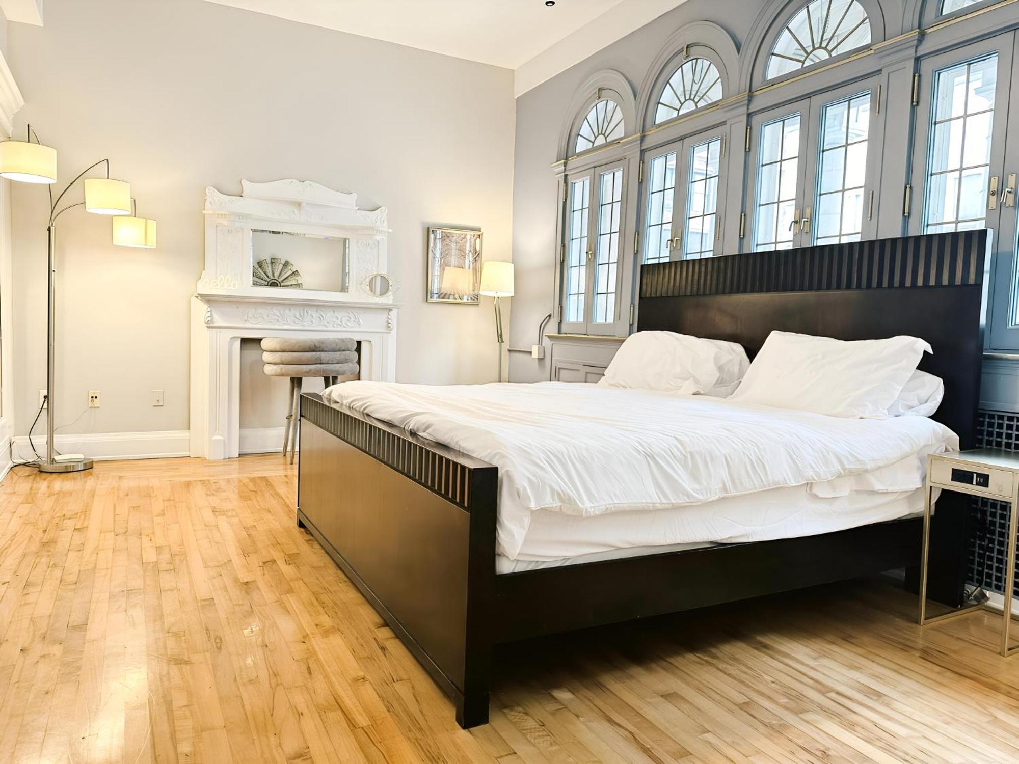 The Historic Lyric Penthouse With Private Rooftop Cincinnati Extérieur photo
