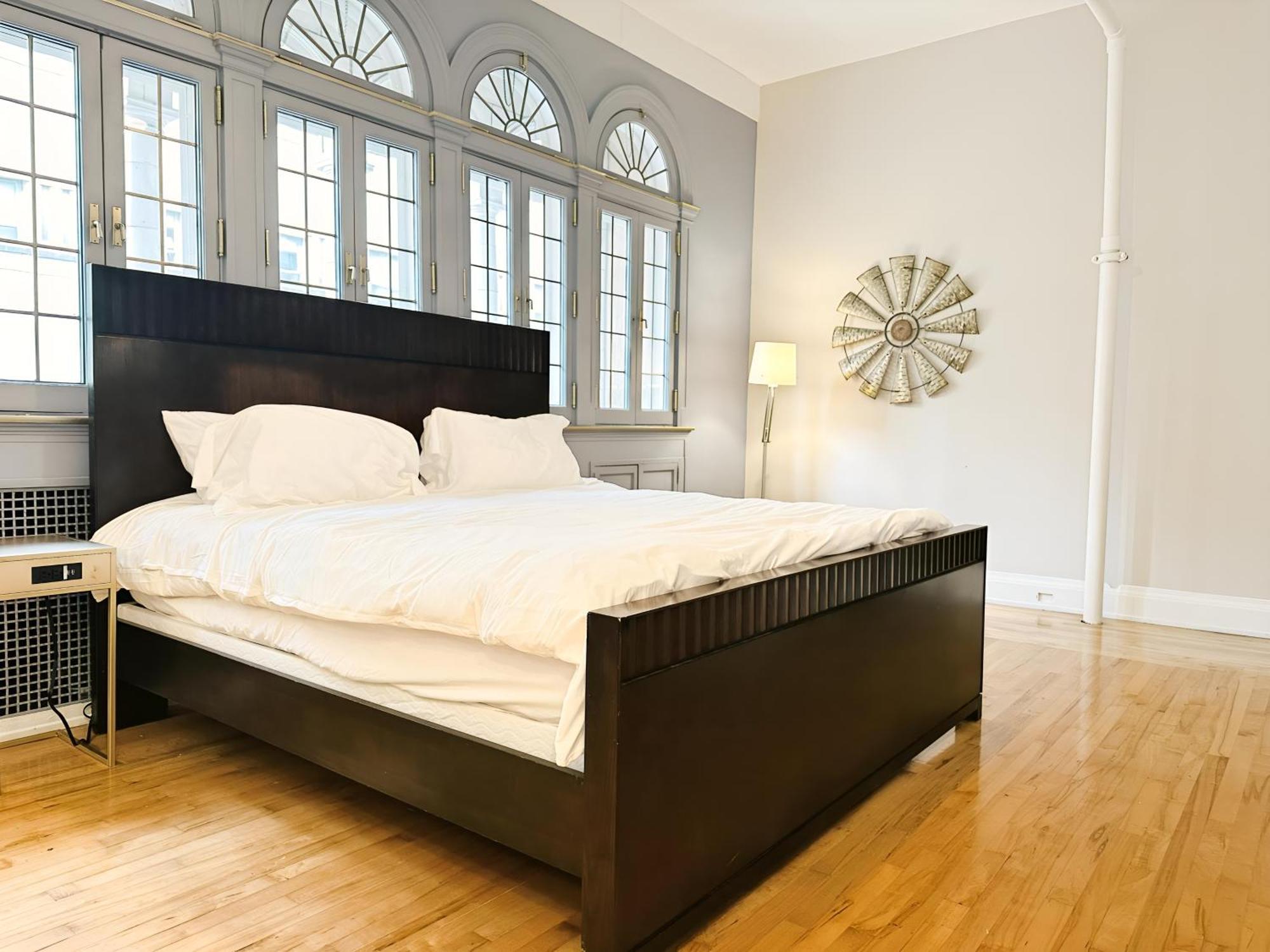 The Historic Lyric Penthouse With Private Rooftop Cincinnati Extérieur photo