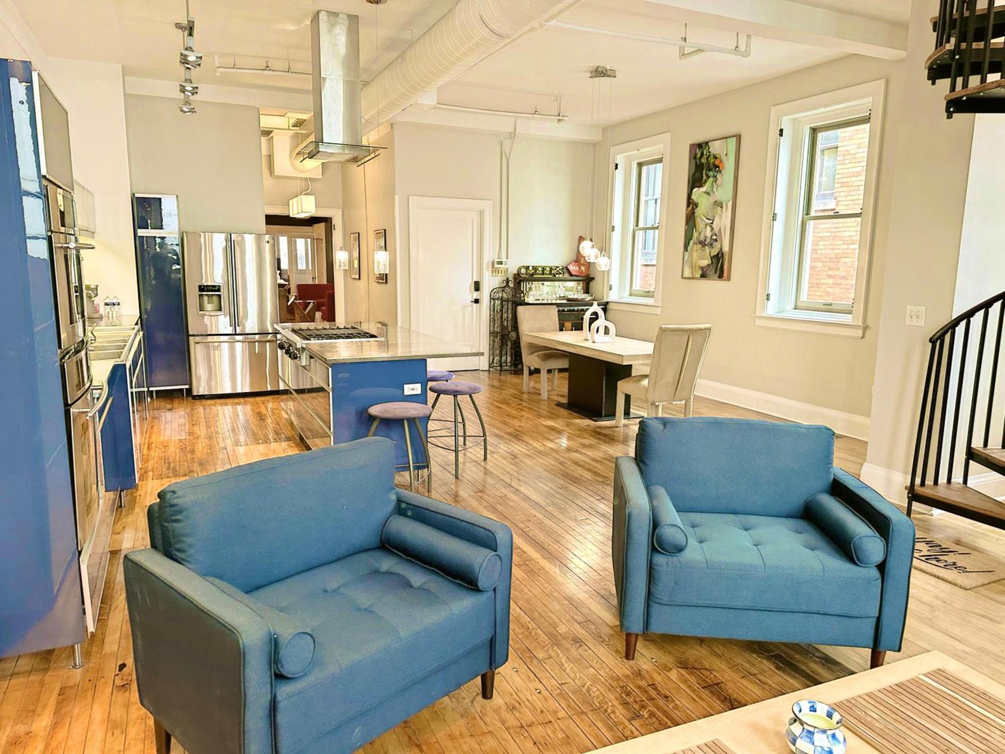 The Historic Lyric Penthouse With Private Rooftop Cincinnati Extérieur photo