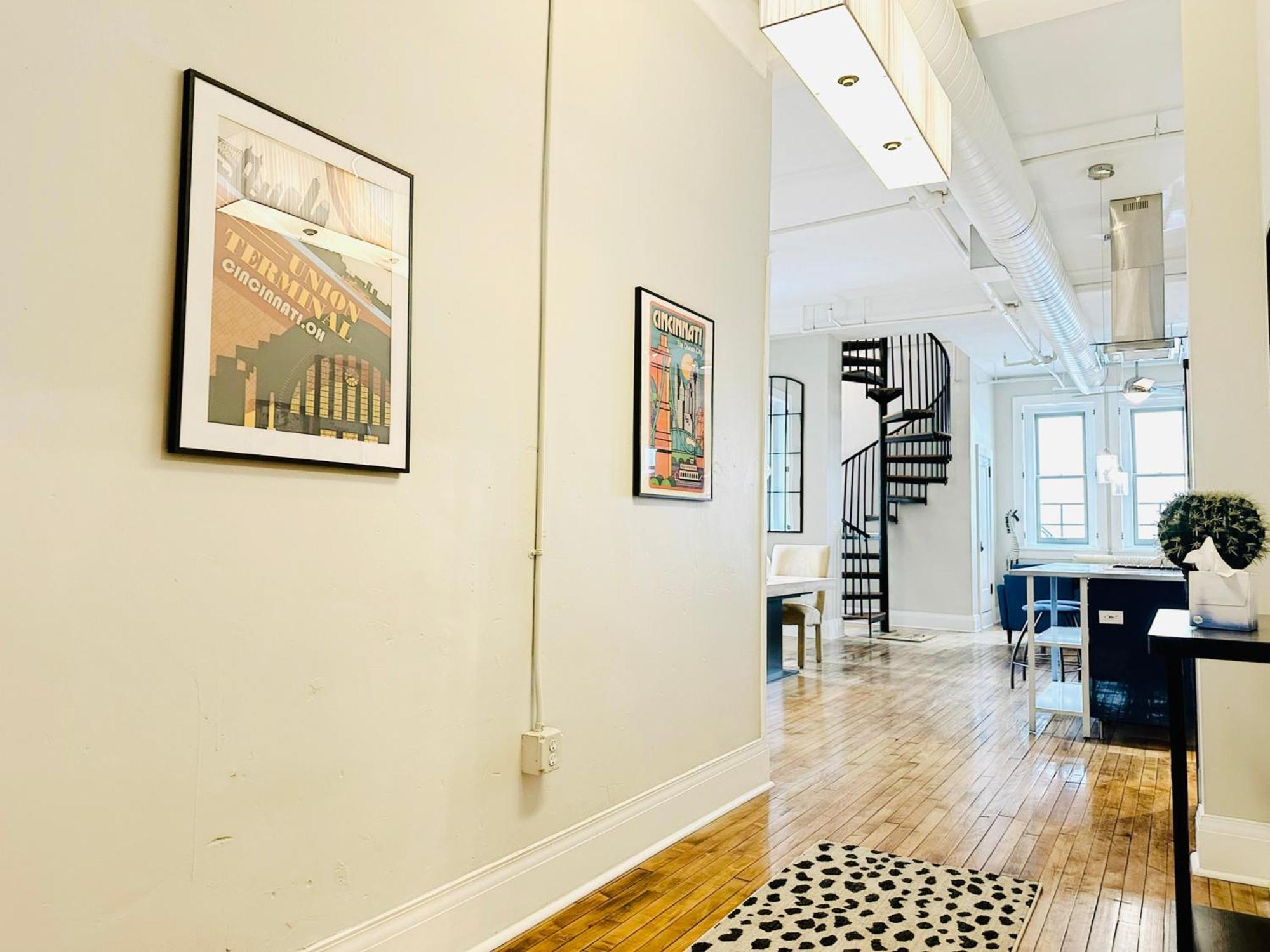 The Historic Lyric Penthouse With Private Rooftop Cincinnati Extérieur photo