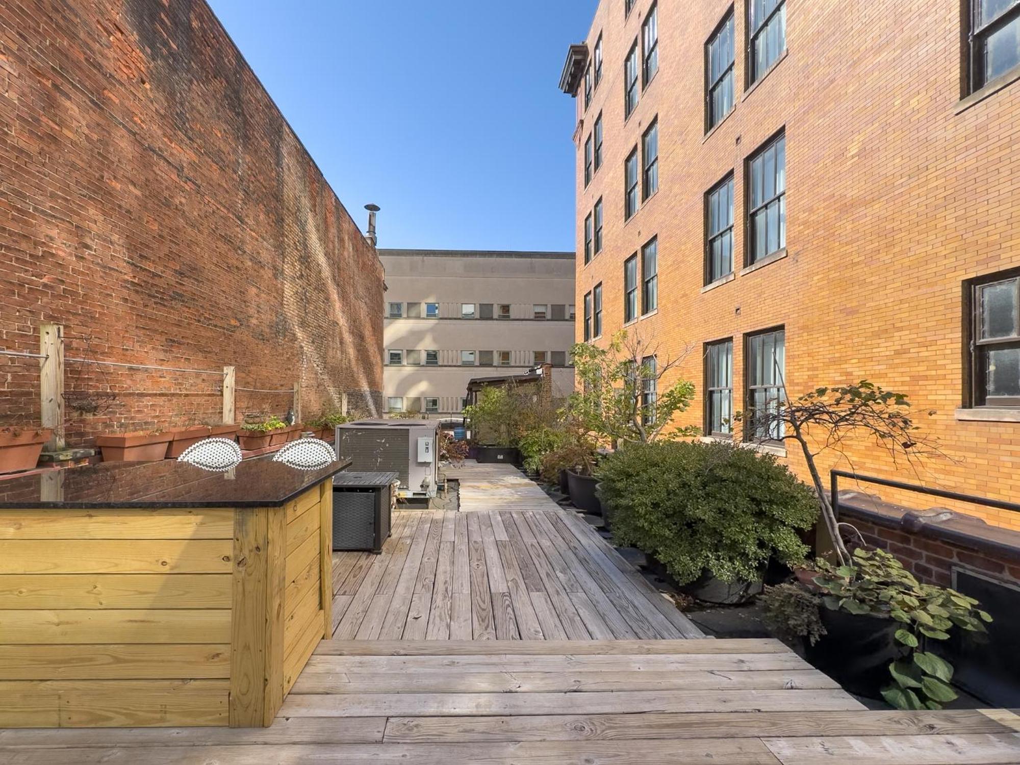 The Historic Lyric Penthouse With Private Rooftop Cincinnati Extérieur photo