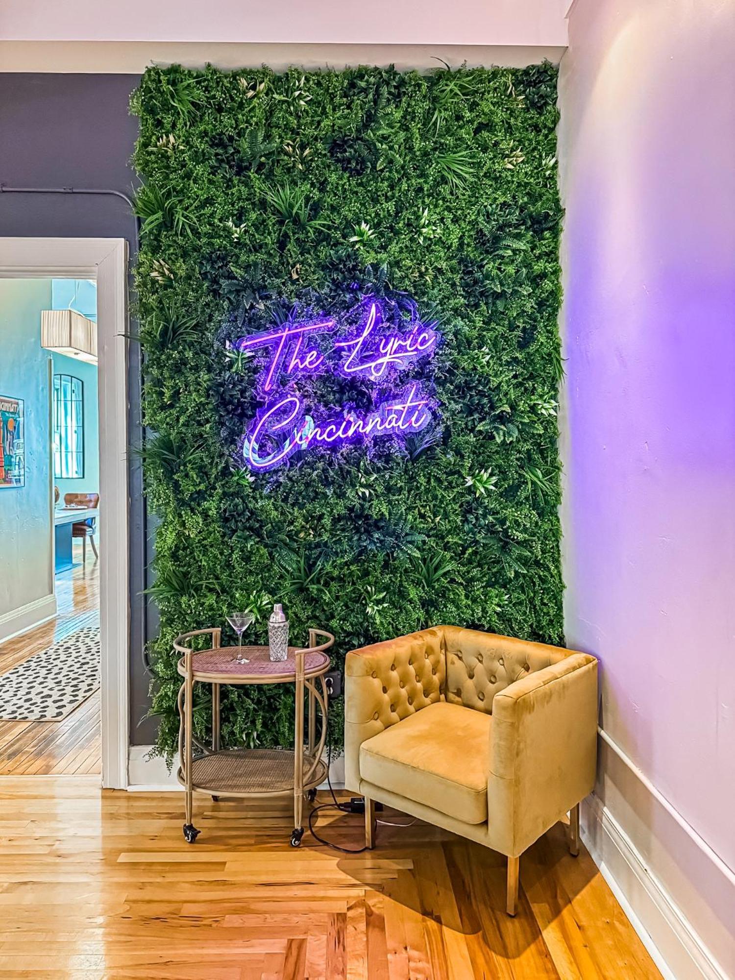The Historic Lyric Penthouse With Private Rooftop Cincinnati Extérieur photo