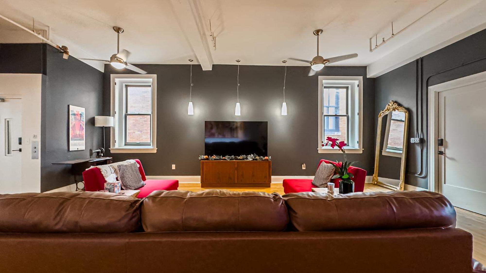 The Historic Lyric Penthouse With Private Rooftop Cincinnati Extérieur photo